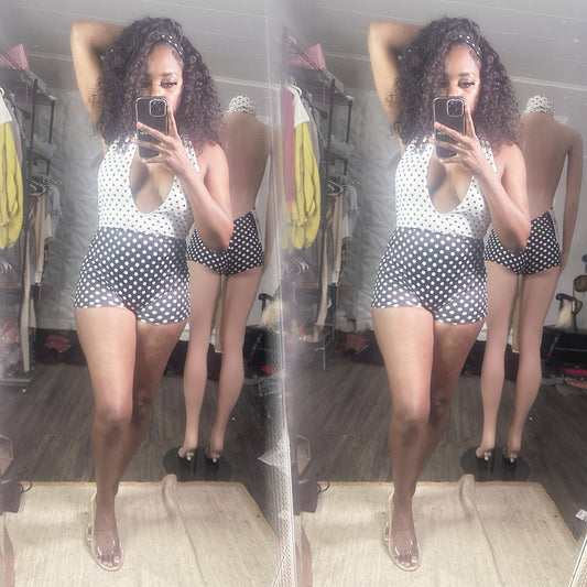 “Loving The Trend” romper come with headband