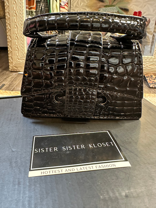 “DOING JUST ENOUGH” cross body bag (pink or black