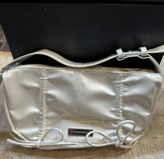 Cream purse